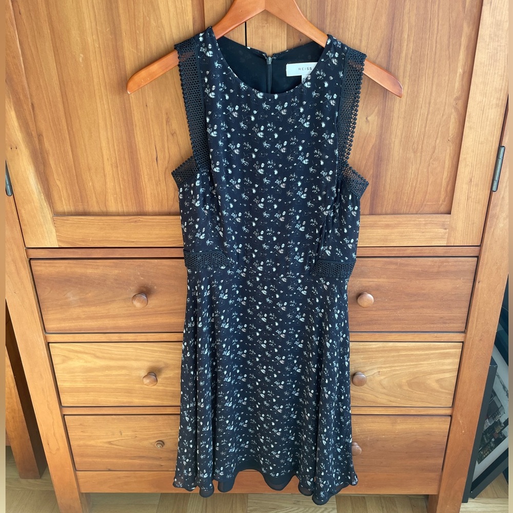Sleeveless floral Reiss dress with lace detailing